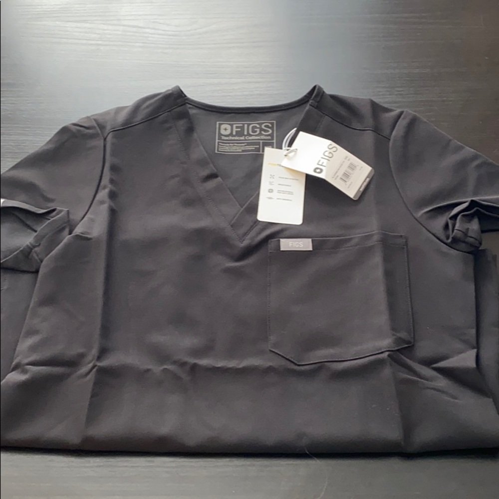 Brand New Figs Scrub Top